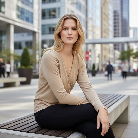 Halston Heritage Draped Blouse Top Size S  New with Tags  Beige Sand Nude - Picture 3 of 11